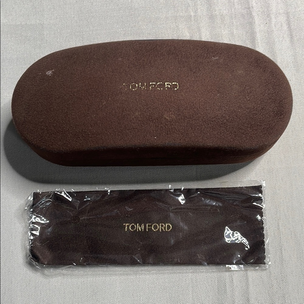 TOM FORD Brown Sunglasses Case - Picture 4 of 4